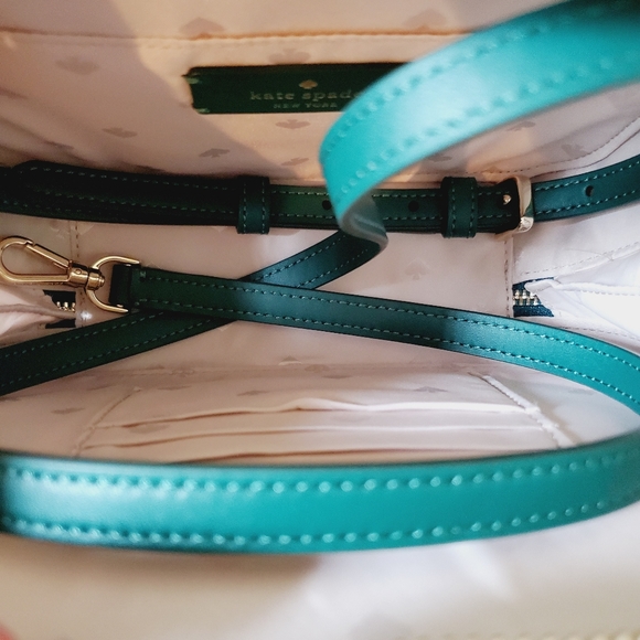 🆕 Monstera trunk crossbody leaves plant green white kate spade handbag - Picture 6 of 6